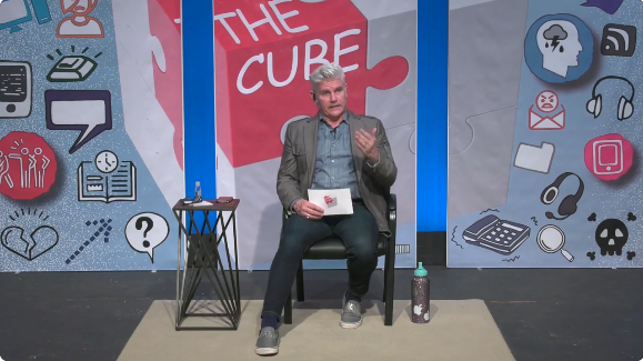 The Cube E10